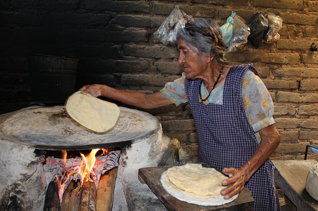 Traditional tlayuda preparation